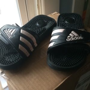 Adidas slippers